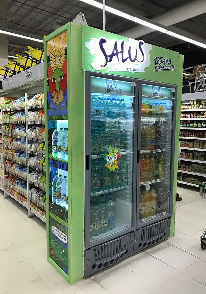 Corpóreo en acrílico, e iluminación LED integrada