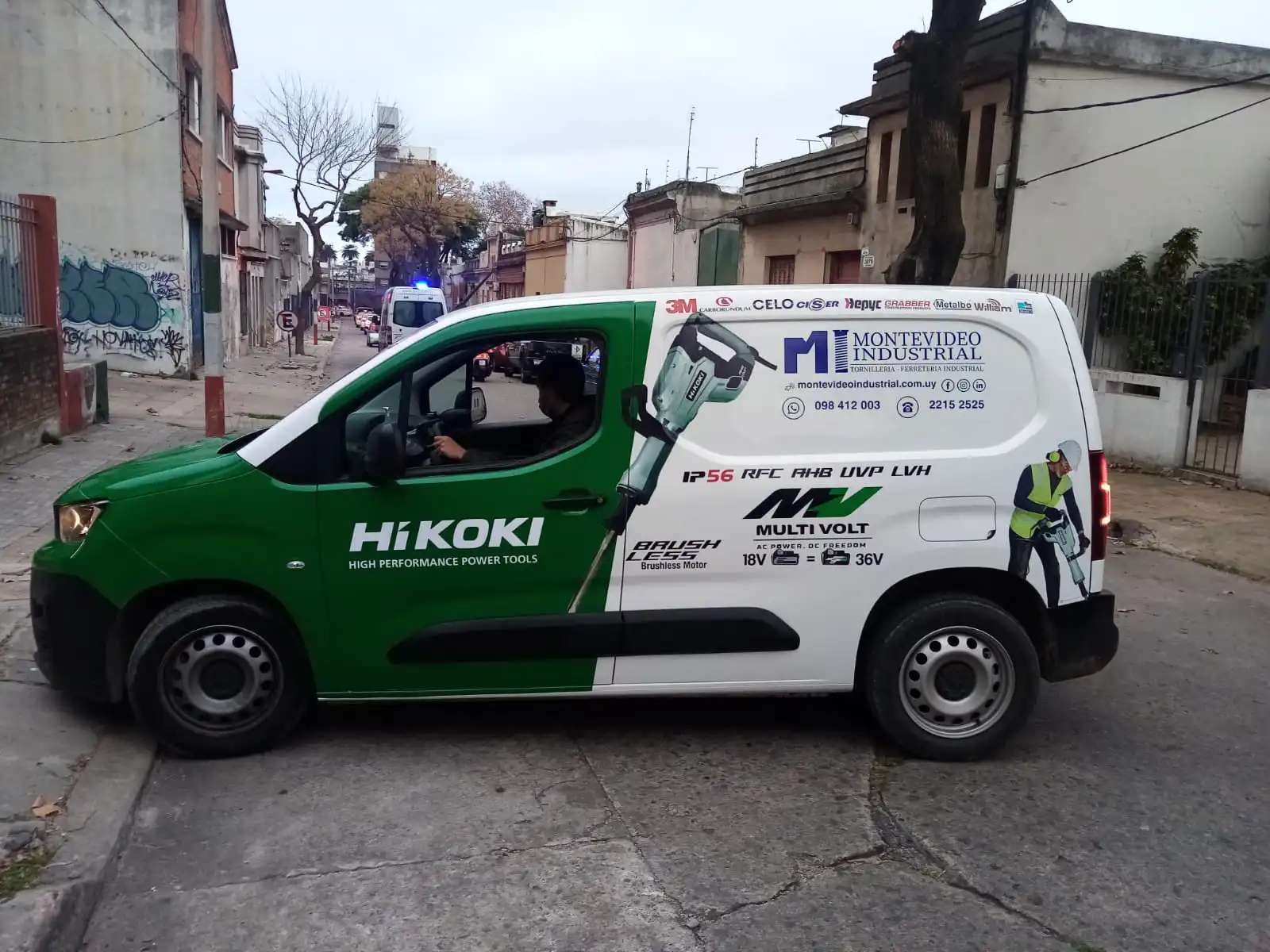 Vehículo promocional final